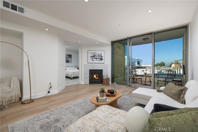 3072 Scholarship - Luxury Living in The Plaza. Experience