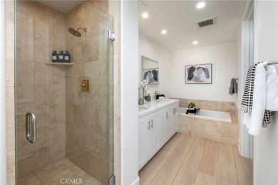 3072 Scholarship - Luxury Living in The Plaza. Experience