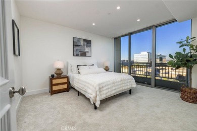 3072 Scholarship - Luxury Living in The Plaza. Experience