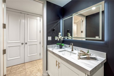 3072 Scholarship - Luxury Living in The Plaza. Experience