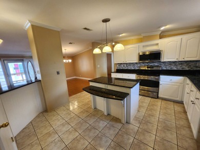 55+/01/3BD2BA/1920SQ/HUGE/GRANITE/INSULATED WINDOWS/CROWN