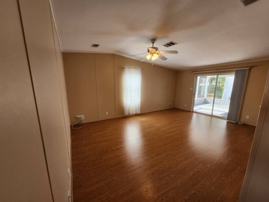 55+/01/3BD2BA/1920SQ/HUGE/GRANITE/INSULATED WINDOWS/CROWN