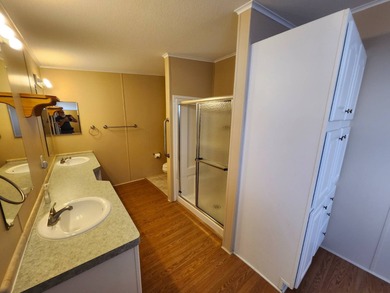 55+/01/3BD2BA/1920SQ/HUGE/GRANITE/INSULATED WINDOWS/CROWN