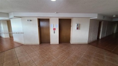 Excellent location. Good size and layout. Very nice and bright