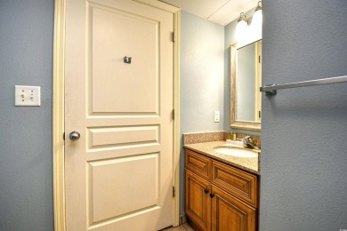 Wake Up to Ocean Views-Your Coastal Escape Awaits at Ocean Reef