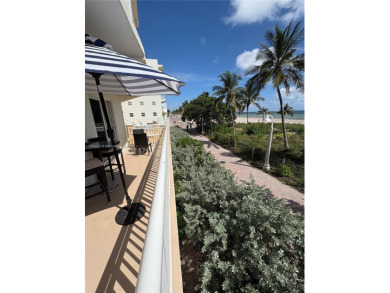 2/2 NEWLY REFINISHED UNIT BEACHFRONT ON BROADWALK WITH