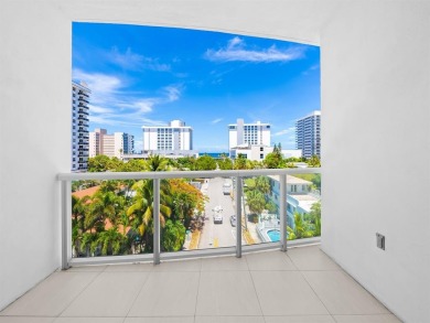 Experience breathtaking panoramic views of the intracoastal