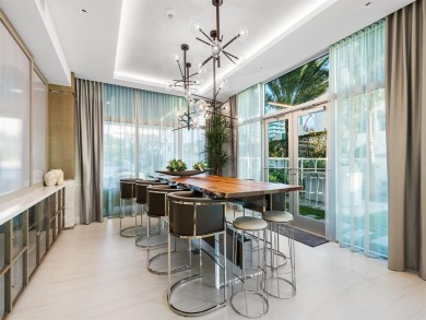 Experience breathtaking panoramic views of the intracoastal