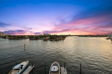 Experience breathtaking panoramic views of the intracoastal