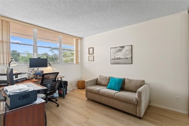 LOWEST PRICED THREE BEDROOM UNIT!! TOP SCHOOL DISTRICT! Spacious