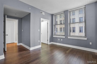 Corner Unit! Showings start this Wednesday, 10/22! Experience