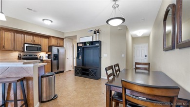 EXCLUSIVE COMPLEX and INCREDIBLE LOCATION - This beautiful top