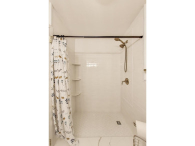 Experience breathtaking, unobstructed lake views from every room