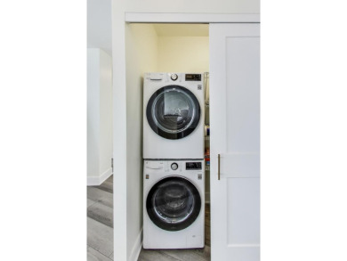 Experience breathtaking, unobstructed lake views from every room