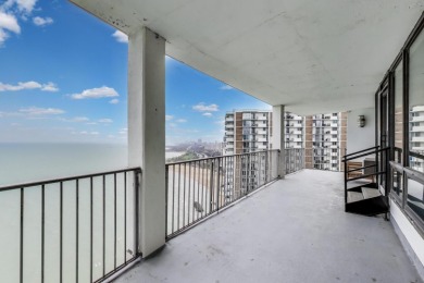 Experience breathtaking, unobstructed lake views from every room