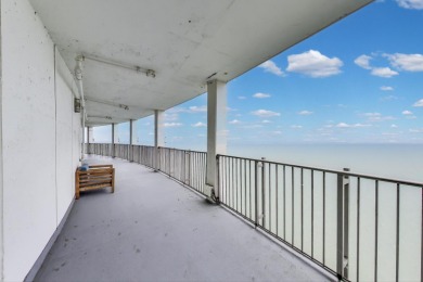 Experience breathtaking, unobstructed lake views from every room