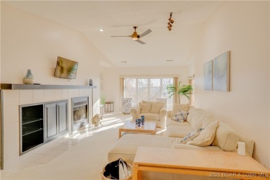 Beautiful, turnkey-furnished 3-bed, 2-bath corner condo in Four