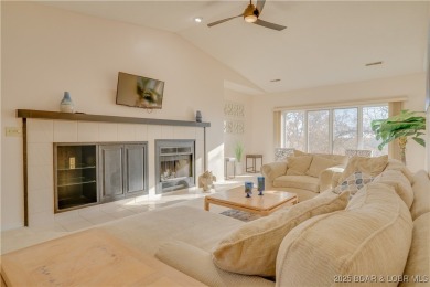 Beautiful, turnkey-furnished 3-bed, 2-bath corner condo in Four