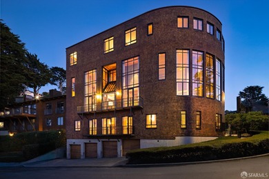 Perched high above Edgehill Way, this mid-century contemporary