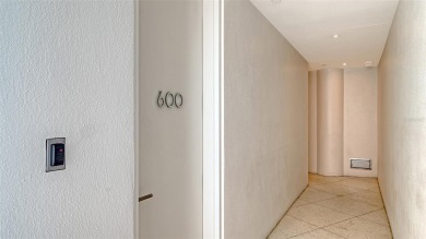 Discover the pinnacle of direct bayfront excellence blending