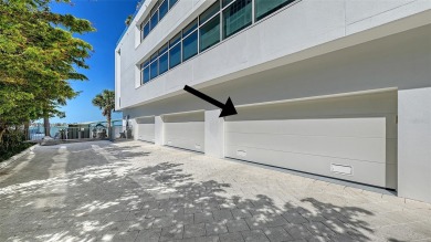 Discover the pinnacle of direct bayfront excellence blending