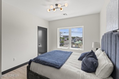 NEW LUXURY OCEANSIDE CONDO - RESORT AMENITIES AND PANORAMIC