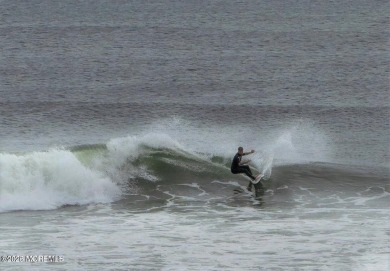 NEW LUXURY OCEANSIDE CONDO - RESORT AMENITIES AND PANORAMIC