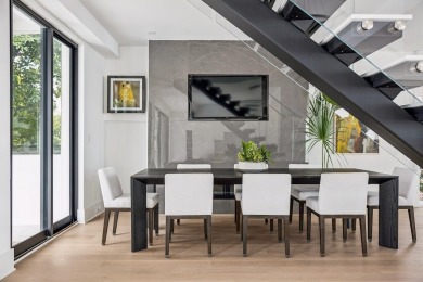 This remarkable contemporary residence on prestigious Murray