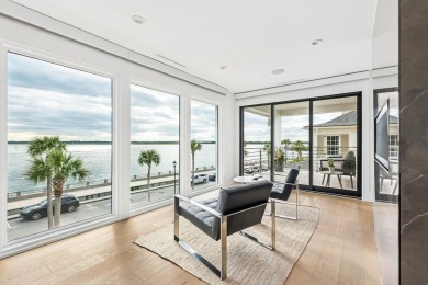 This remarkable contemporary residence on prestigious Murray