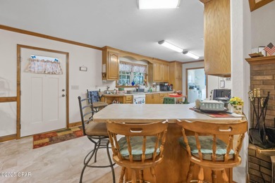 91+/- Acres - Active Cattle Farm - Greenwood, FL. Welcome to a