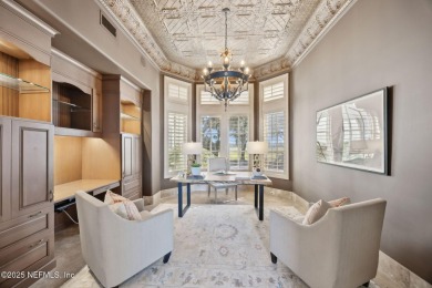 Enjoy the Island life ! Move-in-ready executive pool home: 4brs