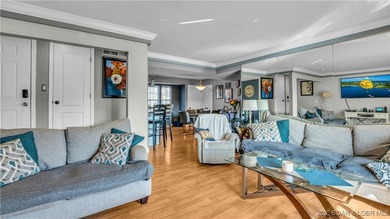 101 Circle Edge #20-3A in Lake Ozark offers a light-filled