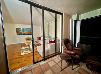 Discover your new home in apartment #612 at 1400 Saint Charles