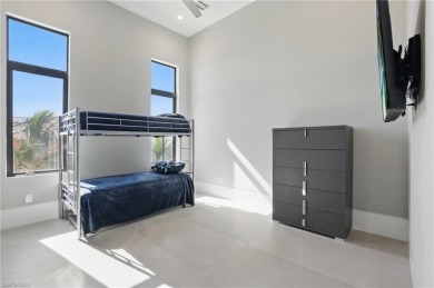 Panoramic Gulf & Sand views - 2022 Build- ELEVATED - GULF FRONT