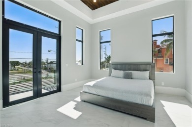 Panoramic Gulf & Sand views - 2022 Build- ELEVATED - GULF FRONT