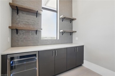 Panoramic Gulf & Sand views - 2022 Build- ELEVATED - GULF FRONT