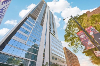 Experience deluxe city living in this stylish River North condo