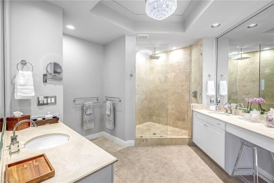 Ideally located on the 21st floor of the highly regarded High