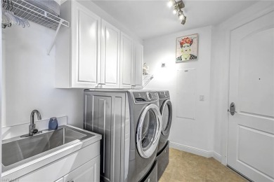 Ideally located on the 21st floor of the highly regarded High