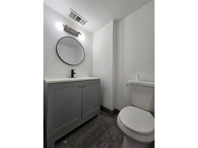 PRICE IMPROVED! Fantastic opportunity! TOP Floor 1/1.5 condo