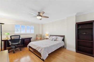 Experience the South Florida lifestyle in this stunning 2 bed/2