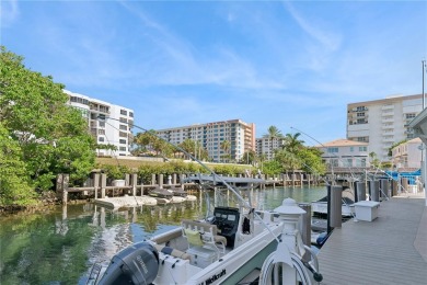 Experience the South Florida lifestyle in this stunning 2 bed/2