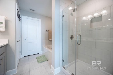 Top-floor, Penthouse-level 3BR/3BA condo in Phoenix Gulf Towers