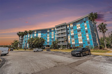 One or more photo(s) has been virtually staged. Welcome to the