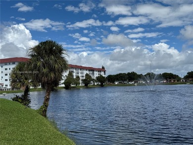 Welcome to Castle Gardens Building 11 -- a peaceful 55+