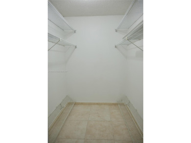 !! BUYER INCENTIVE AND PRICE REDUCTION!!  BEAUTIFUL SPLIT