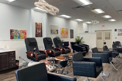 !! BUYER INCENTIVE AND PRICE REDUCTION!!  BEAUTIFUL SPLIT