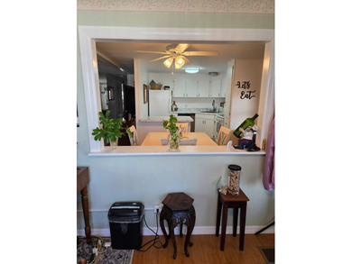 Looking for a place to call home? Look no further ! This 2/2 is