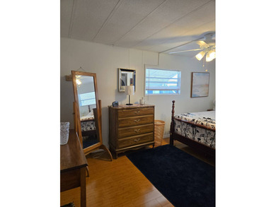 Looking for a place to call home? Look no further ! This 2/2 is