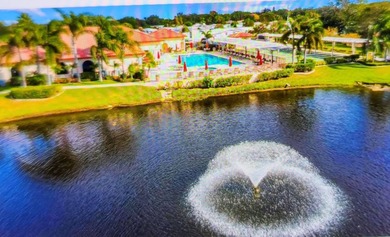 Looking for a place to call home? Look no further ! This 2/2 is